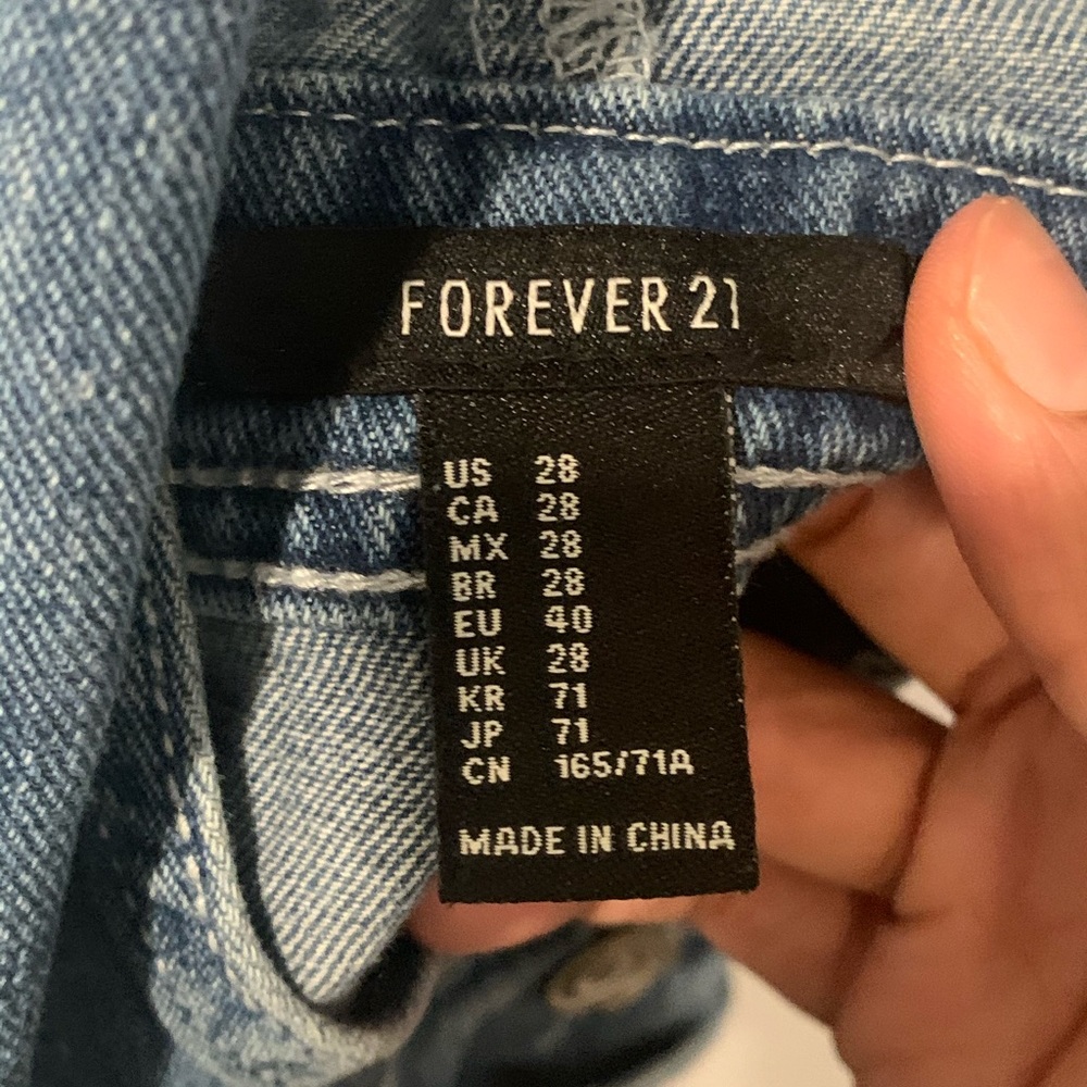 denim overalls - Picture 5 of 5